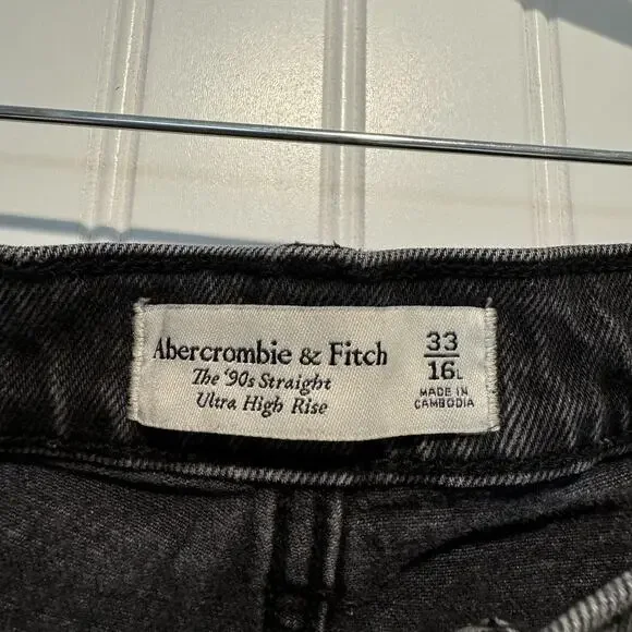Abercrombie Fitch 90s Straight Ultra High Rise Jeans Washed Black Size 16 Long - Picture 4 of 6